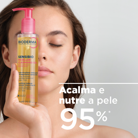 Acalma e nutre a pele