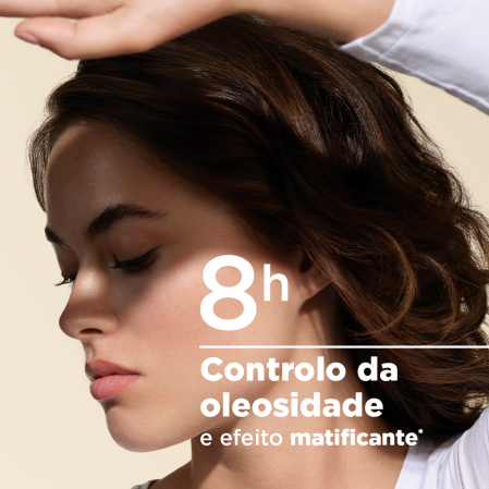 Controlo da oleosidade e efeito matificante 